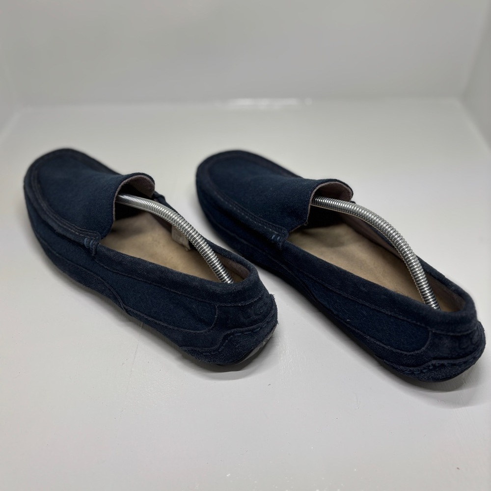 UGG Men’s Suede Loafer Slippers Navy Blue Shearling Lined Size 12 - Picture 5 of 15